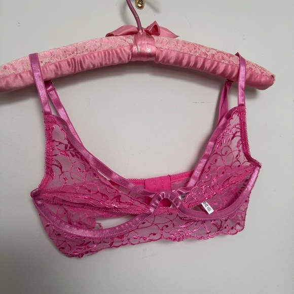 NWOT Lace Pink Bralette strappy S - Picture 2 of 6